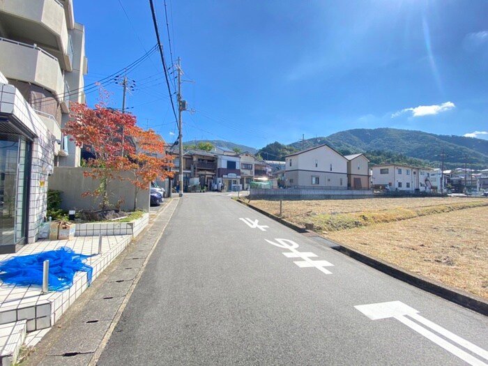 物件外観写真6　(周辺環境)