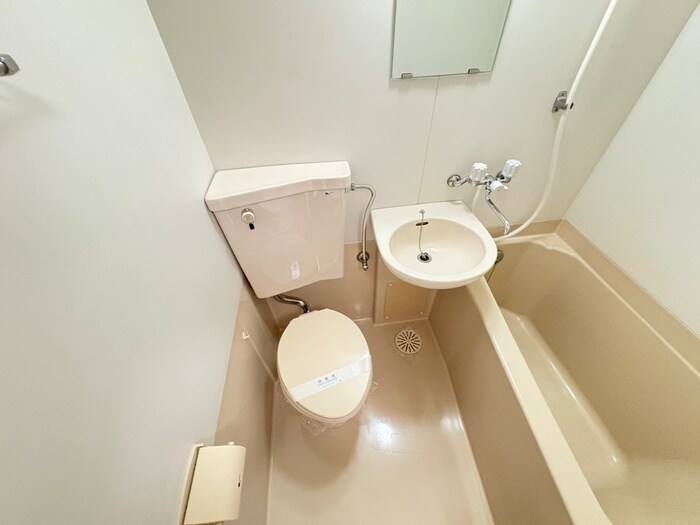 物件内観写真13　(トイレ)