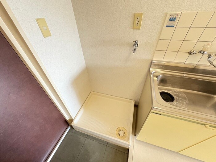 物件内観写真22　(洗濯機置場)