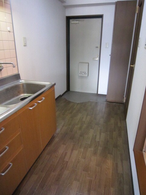 物件内観写真6　(キッチン)