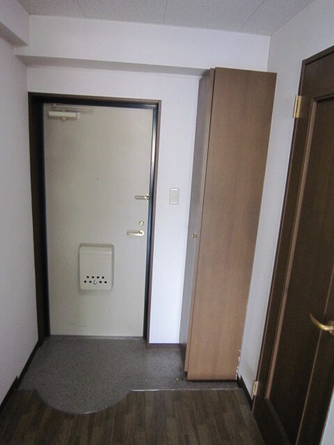 物件内観写真8　(廊下)