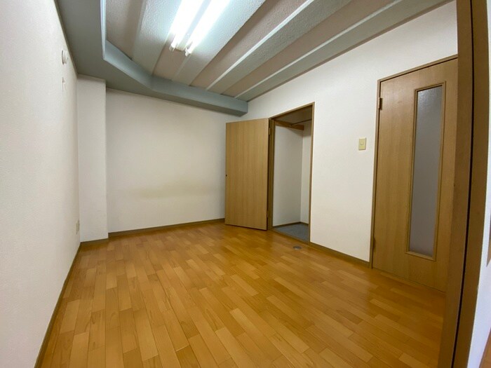 物件内観写真6　(居室)