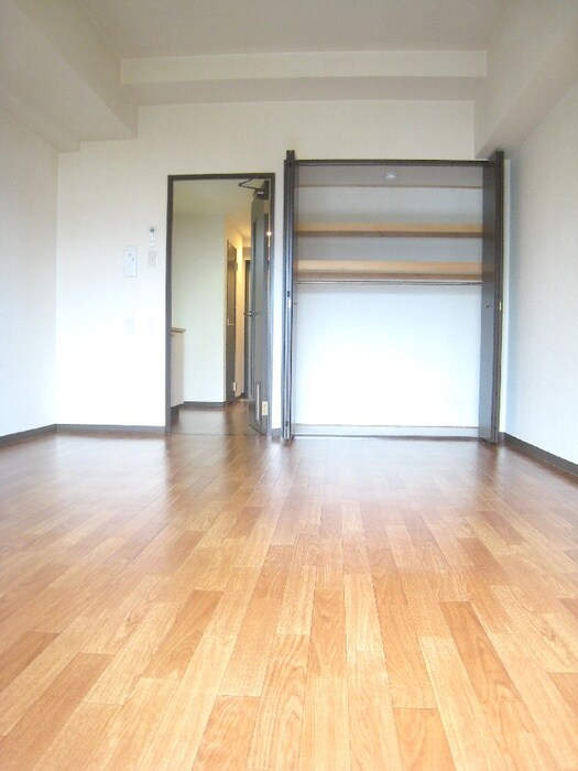 物件内観写真7　(内観写真)