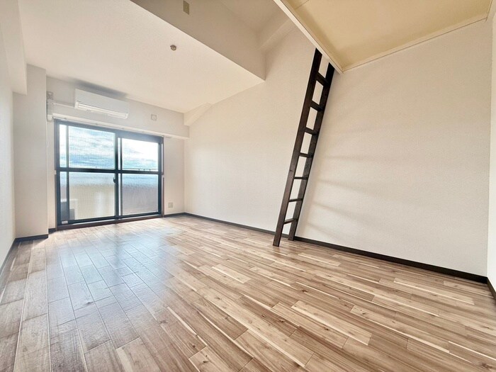 物件内観写真7　(居室)