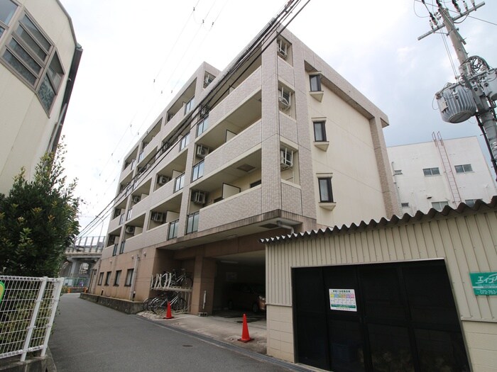 物件外観写真6　(外観写真)