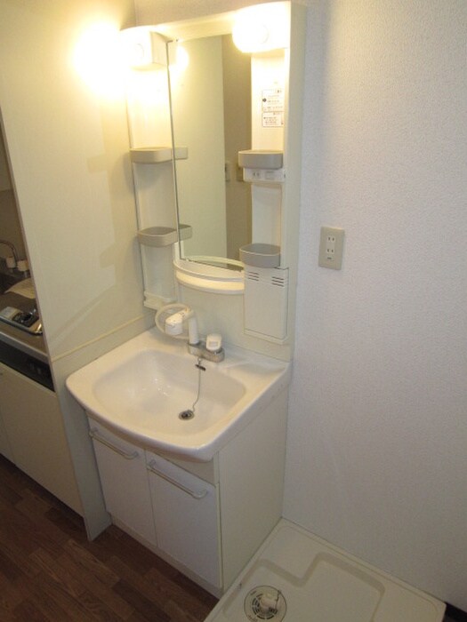 物件内観写真11　(洗面)