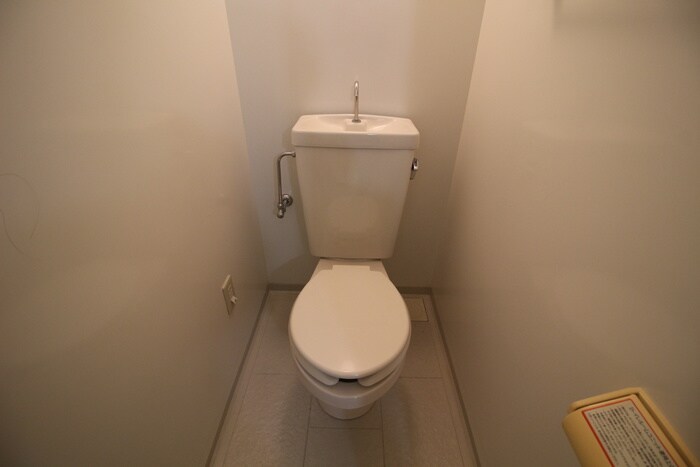 物件内観写真12　(トイレ)