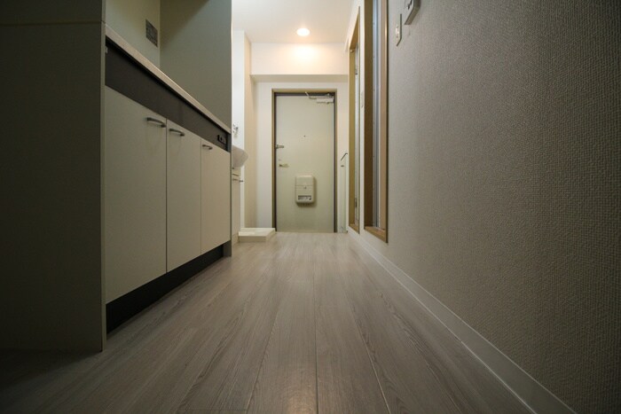 物件内観写真15　(廊下)
