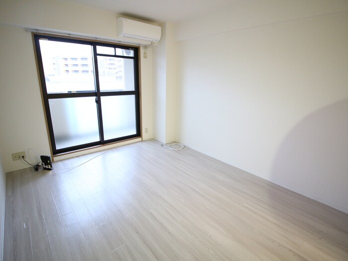 物件内観写真16　(居室)