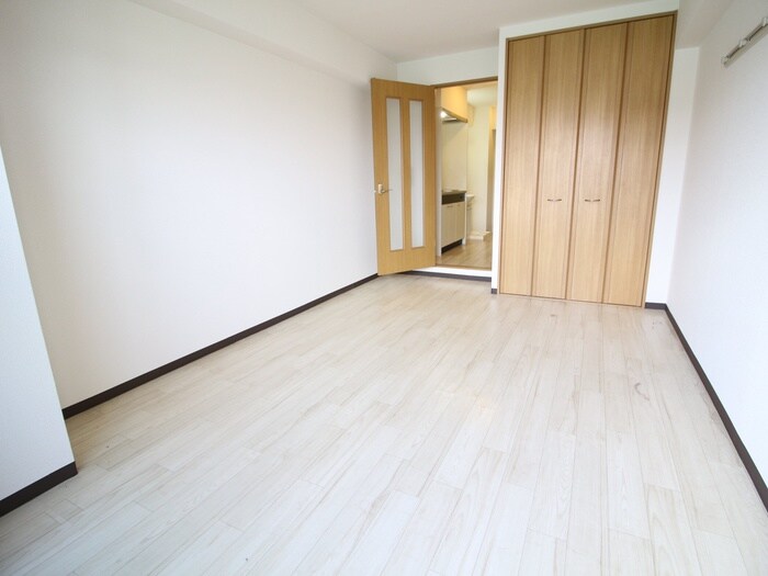 物件内観写真17　(居室)