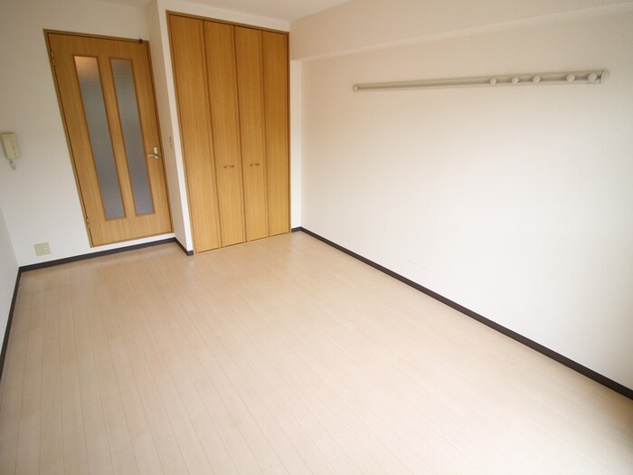 物件内観写真19　(居室)