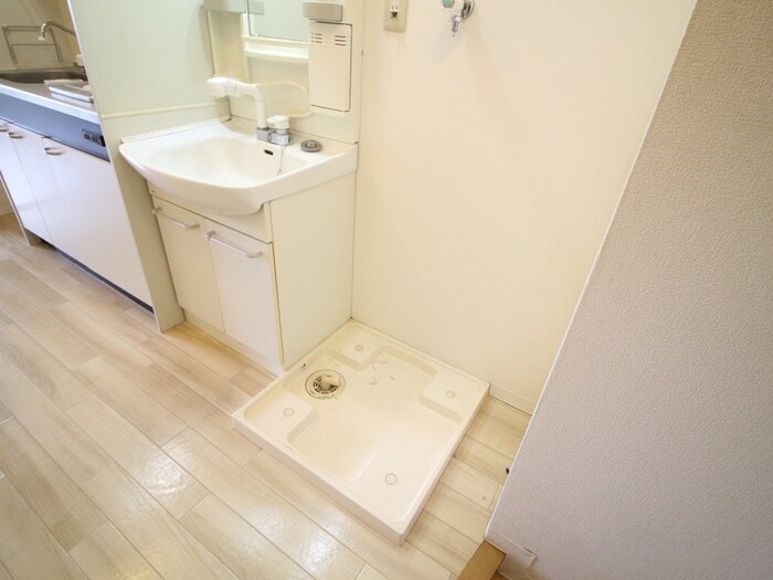 物件内観写真19　(洗濯機置場)