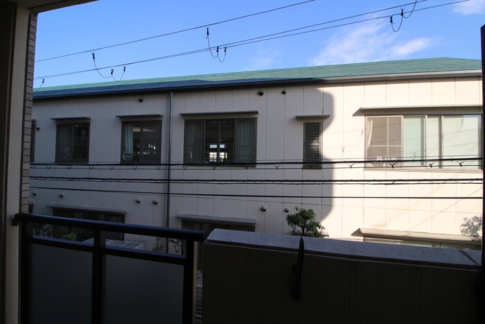 物件内観写真22　(室内からの展望)