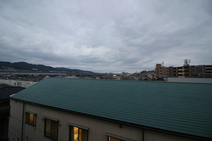 物件内観写真22　(室内からの展望)