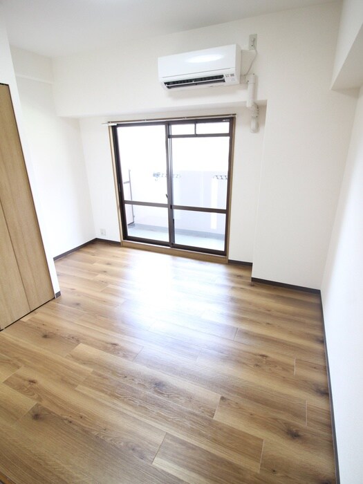 物件内観写真13　(居室)