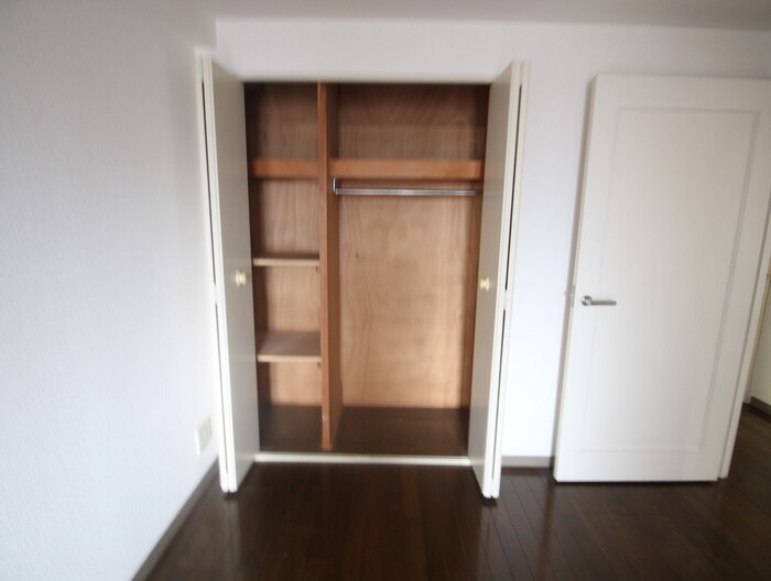 物件内観写真9　(収納)