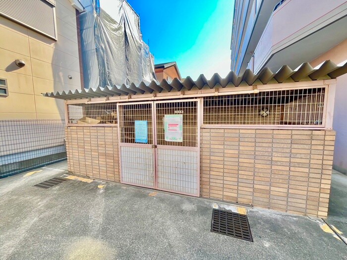 物件外観写真6　(建物設備)