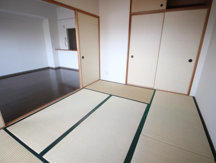 物件内観写真17　(居室)