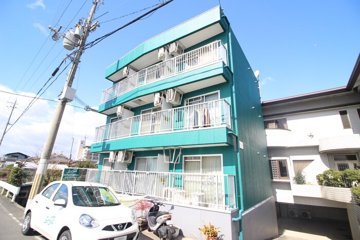 ピュアエムズの物件外観写真