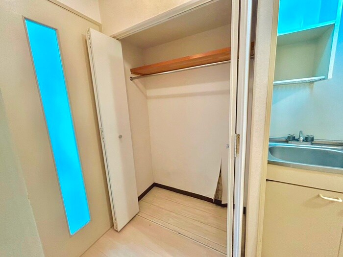 物件内観写真11　(収納)