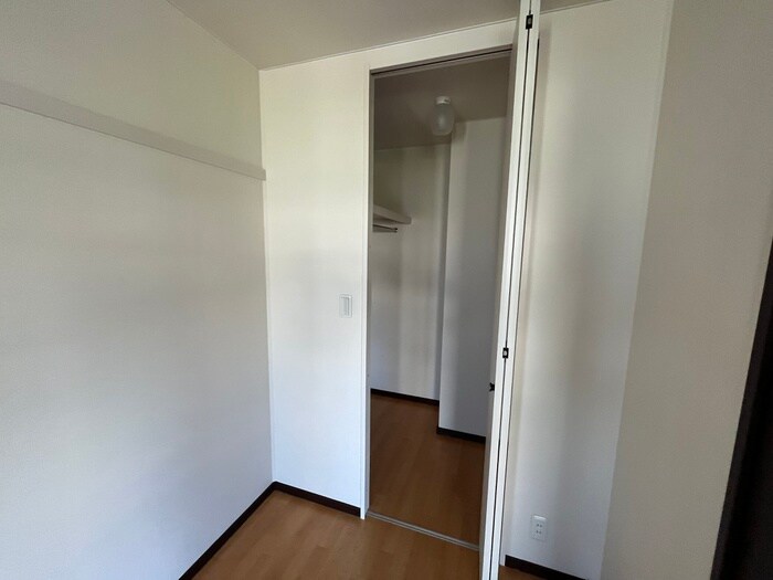 物件内観写真14　(収納)