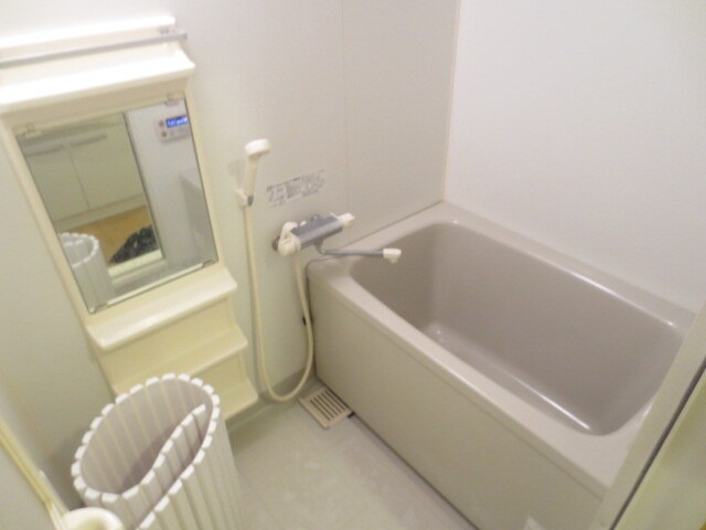 物件内観写真10　(バス／シャワールーム等)