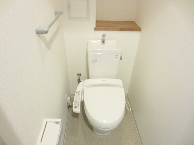 物件内観写真13　(トイレ)