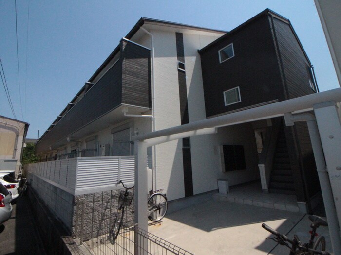 物件外観写真1　(外観写真)