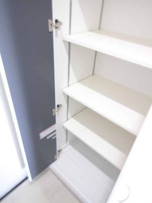 物件内観写真19　(靴箱)