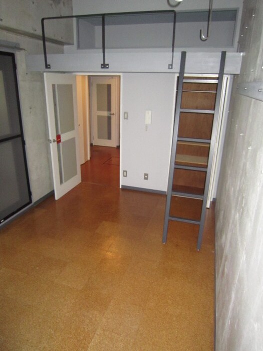 物件内観写真9　(居室)