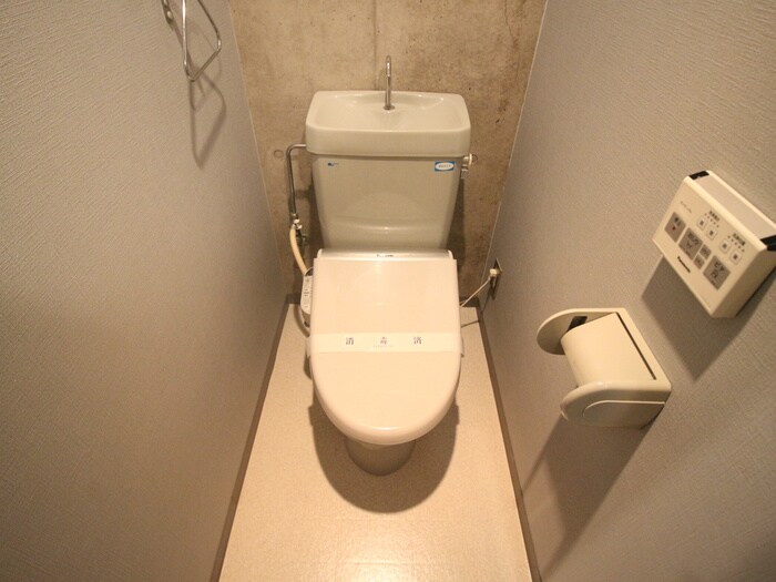 物件内観写真15　(トイレ)