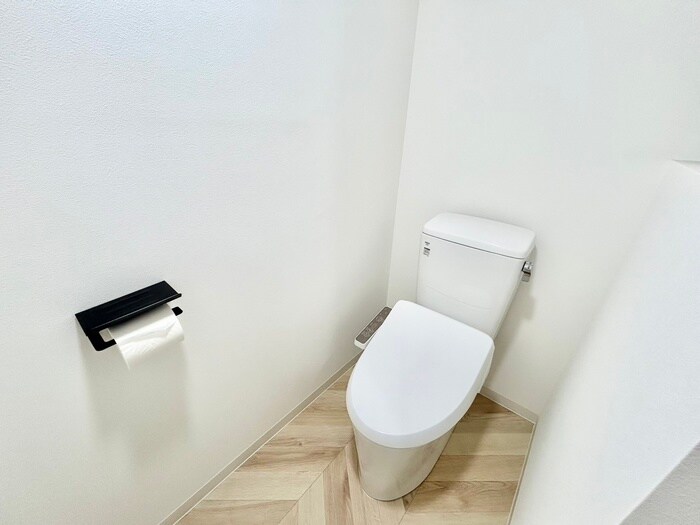 物件内観写真6　(トイレ)