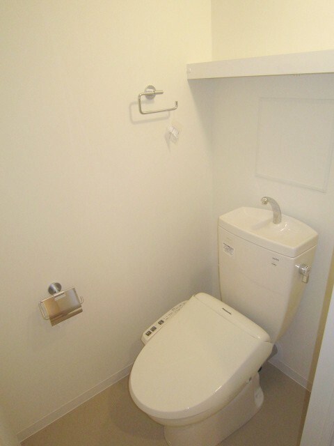 物件内観写真12　(トイレ)