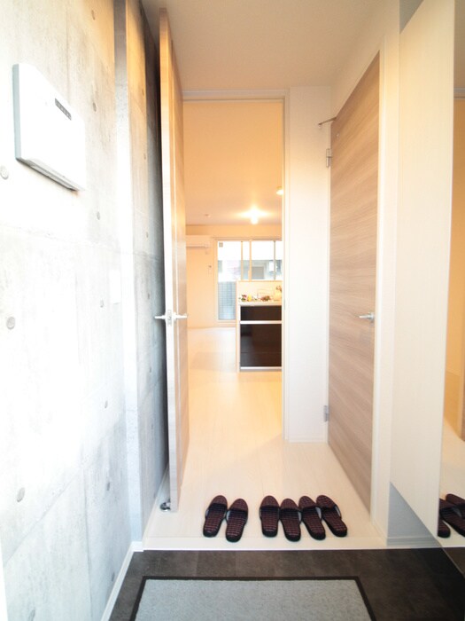 物件内観写真7　(廊下)