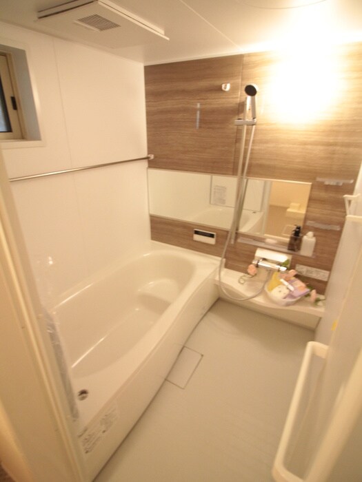 物件内観写真11　(バス／シャワールーム等)