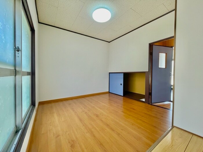 物件内観写真10　(居室)