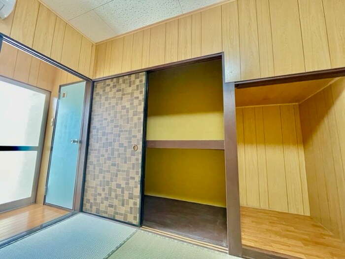 物件内観写真11　(収納)