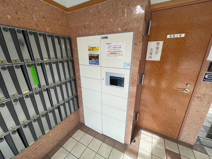 物件外観写真4　(建物設備)