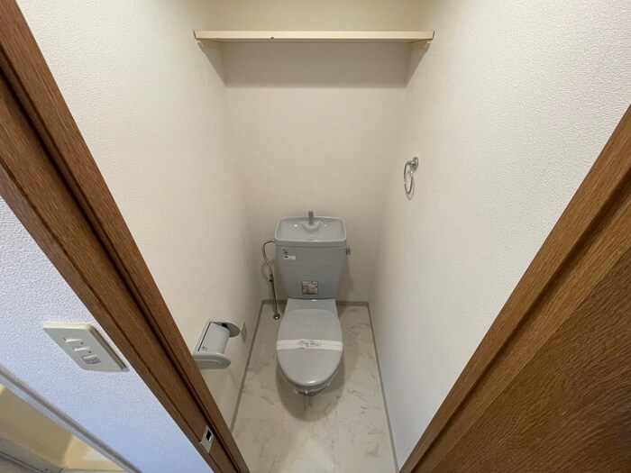 物件内観写真12　(トイレ)