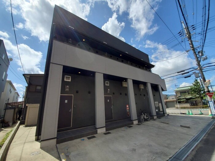 物件外観写真1　(外観写真)