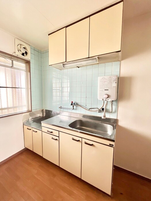 物件内観写真8　(キッチン)