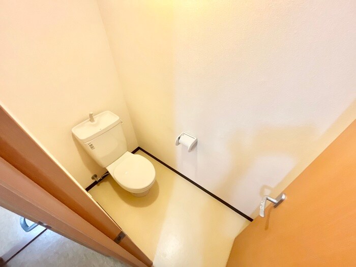 物件内観写真10　(トイレ)