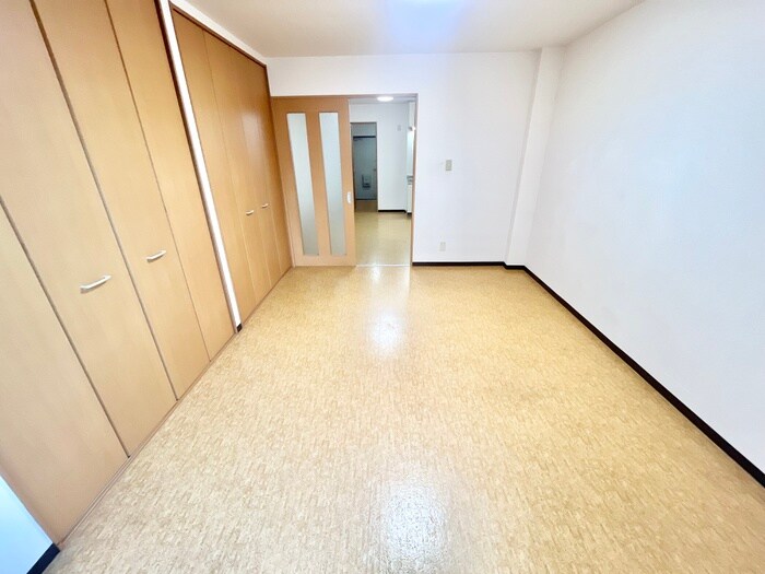 物件内観写真13　(居室)