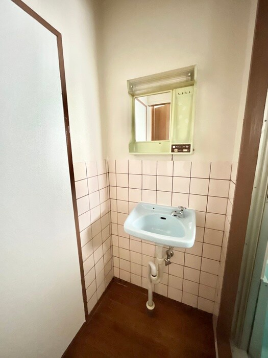 物件内観写真15　(洗面)