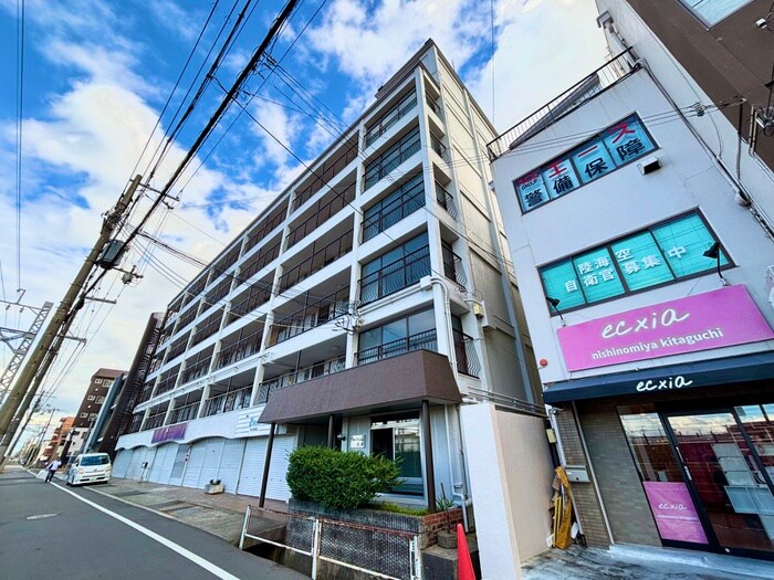 物件外観写真1　(外観写真)