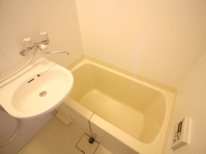 物件内観写真12　(バス／シャワールーム等)