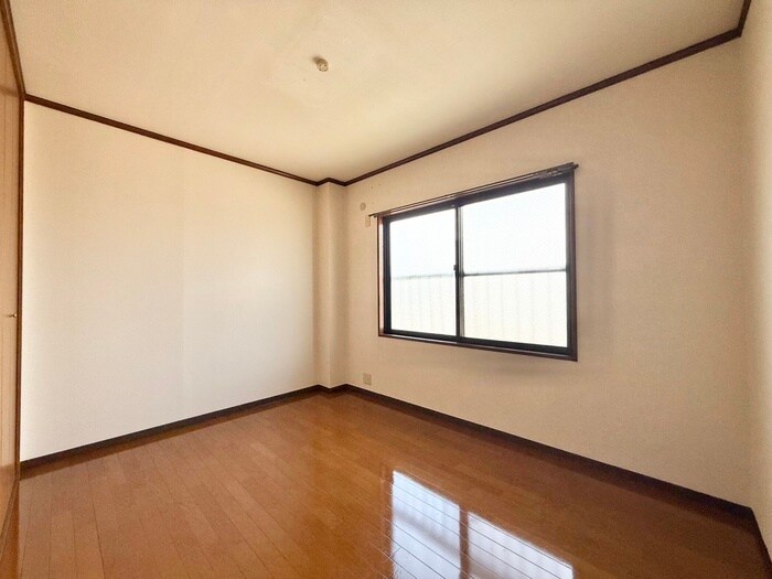 物件内観写真11　(居室)