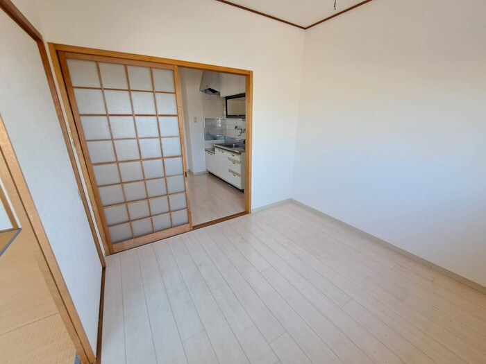 物件内観写真16　(内観写真)