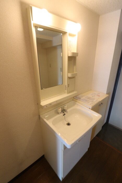 物件内観写真11　(洗面)