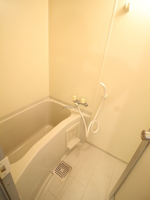物件内観写真12　(バス／シャワールーム等)